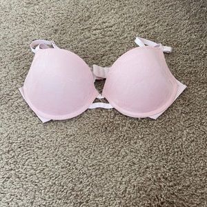 Jessica Simpson Bra. Worn once. In great condition